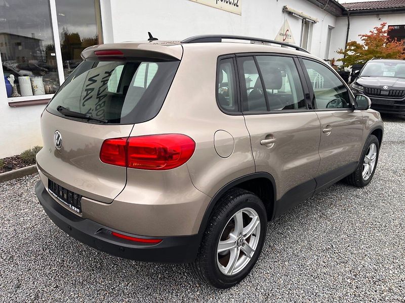 Volkswagen Tiguan (2012) 2.0 TDi TZ - fotka 2 z 24