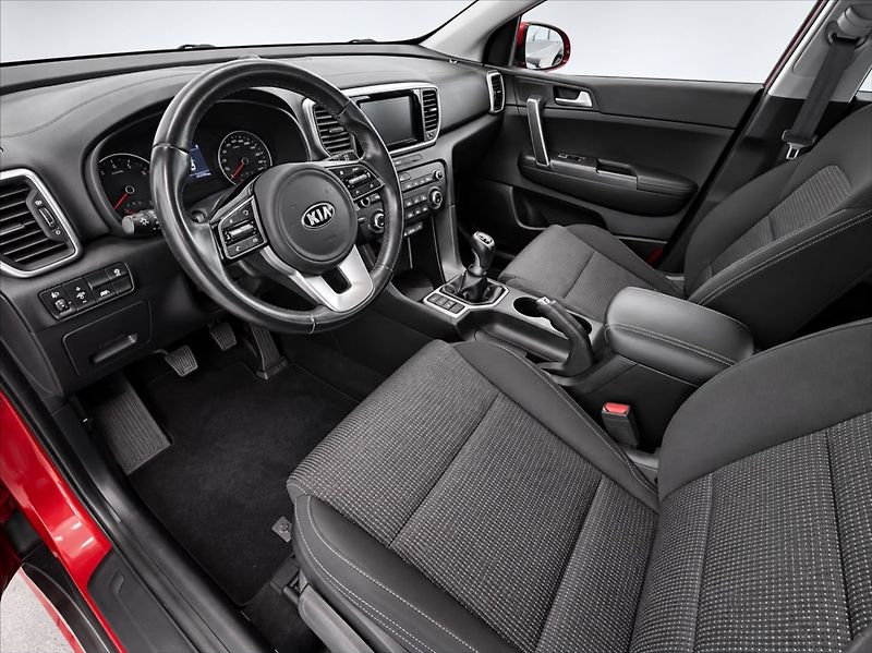 Kia Sportage 1,6 GDI, 97 KW EX - fotka 8 z 13