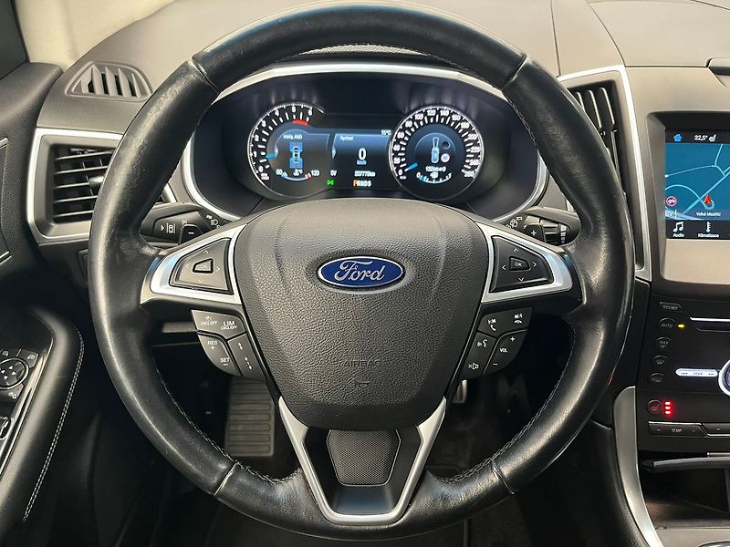 Ford Edge 2.0 TDCi AWD Sport ČR 1.majit. - fotka 9 z 74