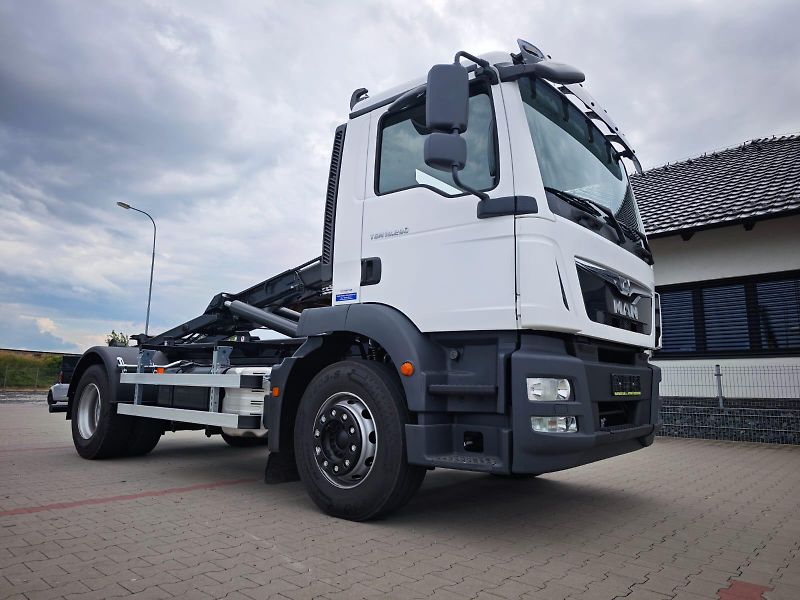 MAN TGM 18.290, nový 12t hákový nosič  - fotka 1 z 29