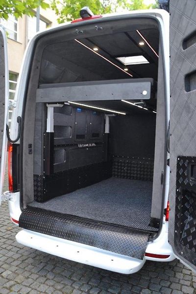 Mercedes-Benz Sprinter 319 Camper Family - fotka 23 z 50