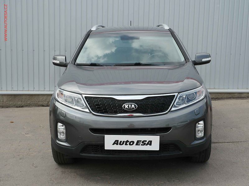 Kia Sorento (2015) 2.2CRDi, 2.maj,ČR, AT - fotka 2 z 28