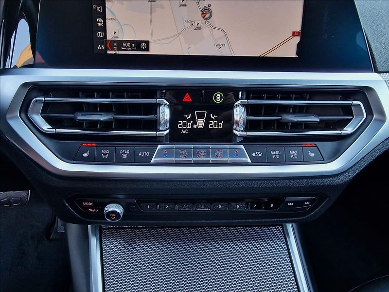 BMW Řada 3 320d xDrive,M Sport,ČR,1.Maj. - fotka 33 z 50