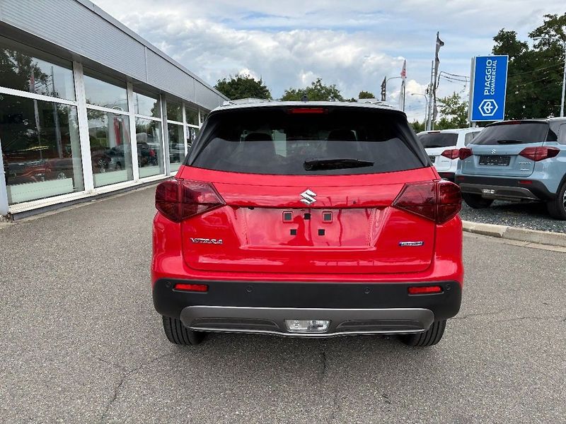 Suzuki Vitara 4x4 automat Elegance - fotka 6 z 11