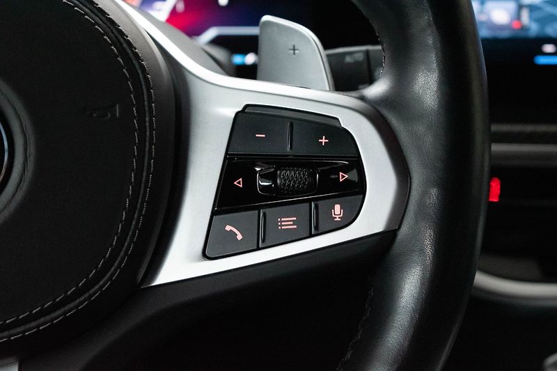 BMW X7 xD 40d ///M*TAŽNÉ*7.MÍST*ČR 1M - fotka 22 z 49