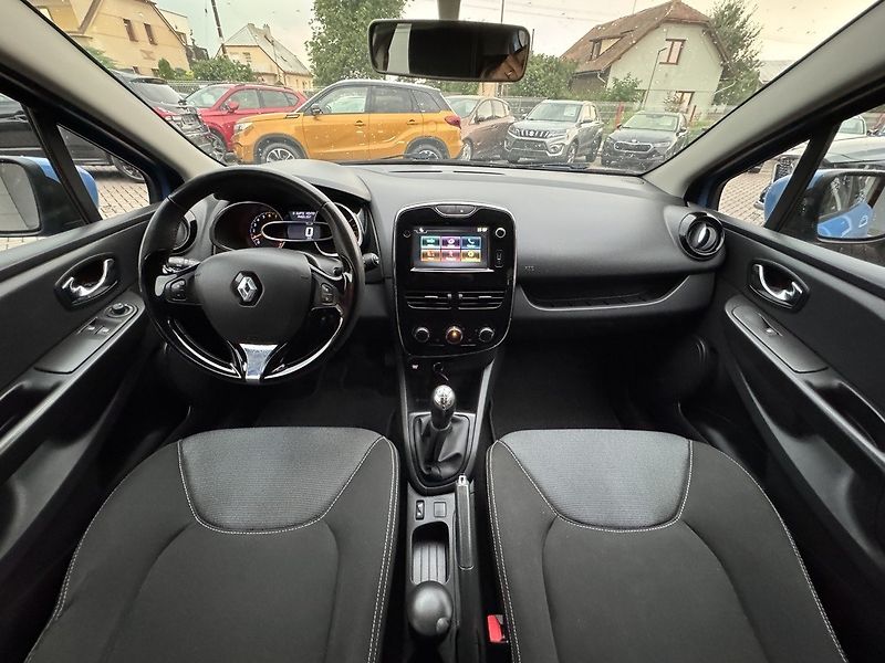 Renault Clio (2013) 1.2i Navi Klima Tempomat BT - fotka 6 z 50
