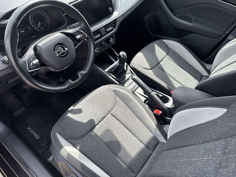 Škoda Kamiq (2022) 1.5 TSI Style - fotka 6 z 29