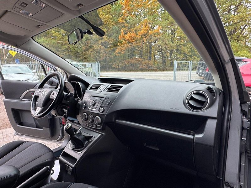 Mazda 5 (2012) 1.6 MZR-CD, 7míst - fotka 14 z 36