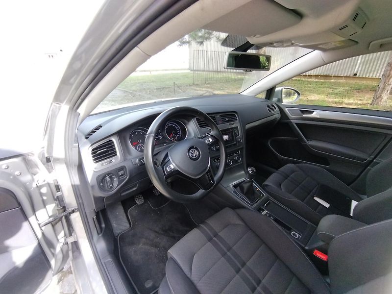 Volkswagen Golf (2017) 1.2 tsi/63kW, klima, výhřev,  - fotka 8 z 38