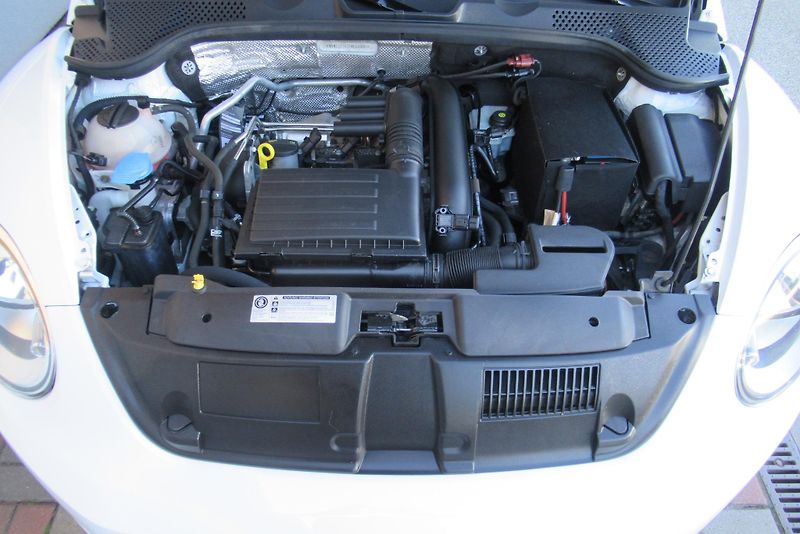 Volkswagen Beetle 1.2 TSi KLIMA SADA KOL - fotka 19 z 27