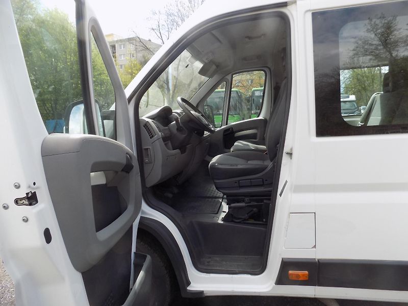 Peugeot Boxer (2011) 3,0 116KW 6MÍST L5H2 - fotka 13 z 33