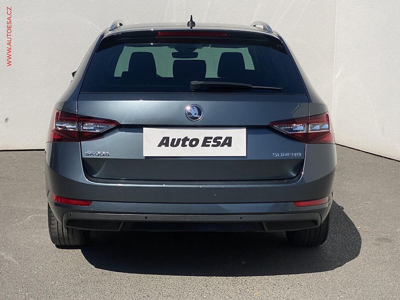Škoda Superb (2017) 2.0 TDi, Style, DSG, bixen - fotka 5 z 19