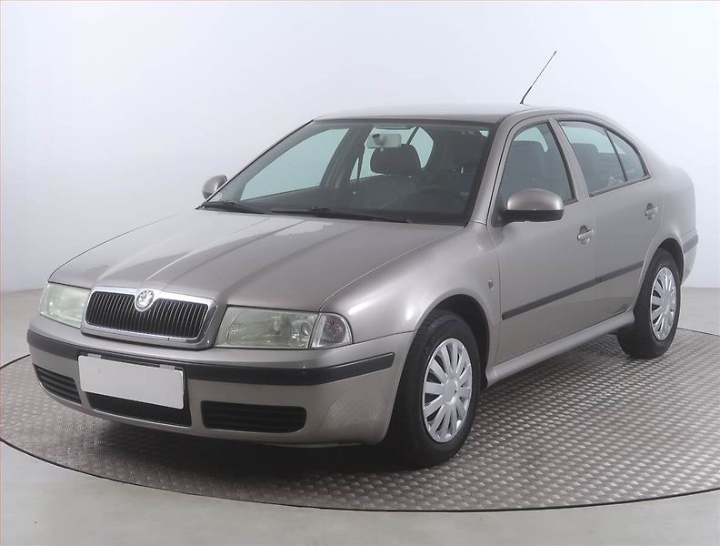 Škoda Octavia (2010) 1.6, LPG, Serv.kniha, po STK - fotka 2 z 14
