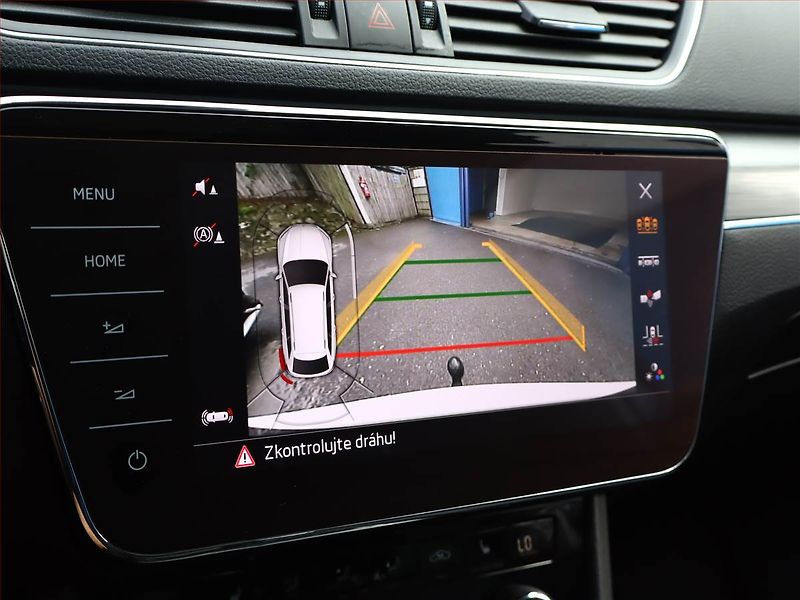 Škoda Superb (2020) 2.0 TDI - fotka 16 z 24