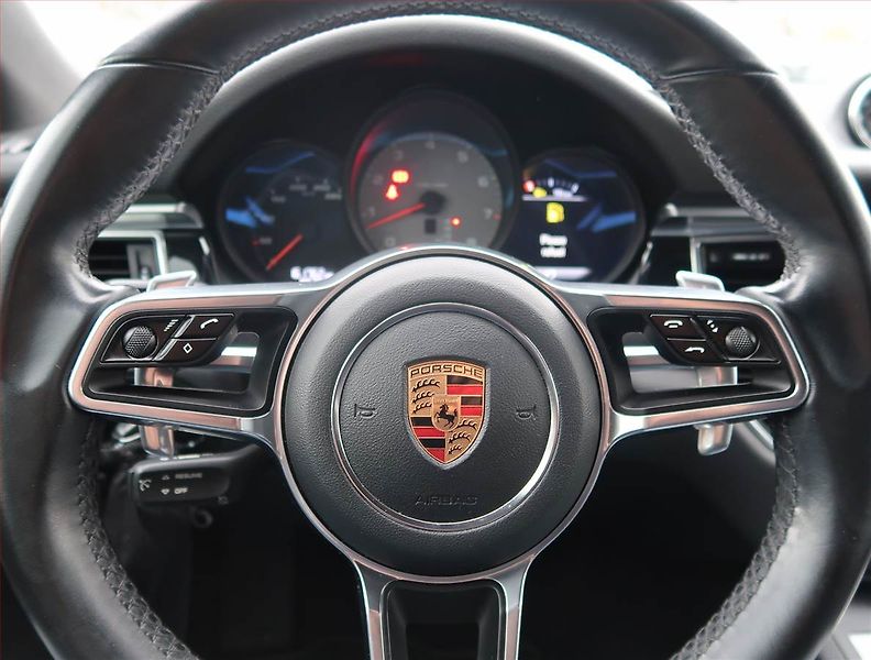 Porsche Macan (2017) S - fotka 16 z 26