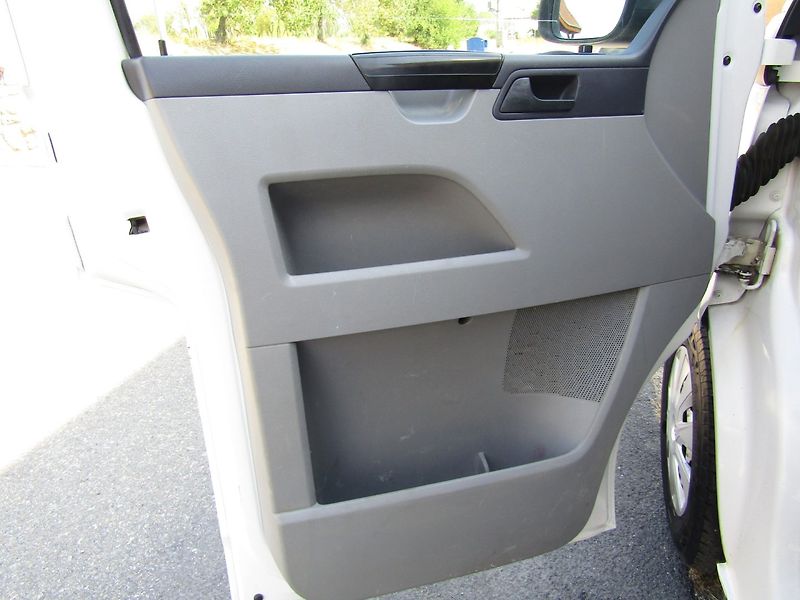 Volkswagen Transporter (2011) 2.0 TDI 84kW  LONG 9 MíST - fotka 14 z 34