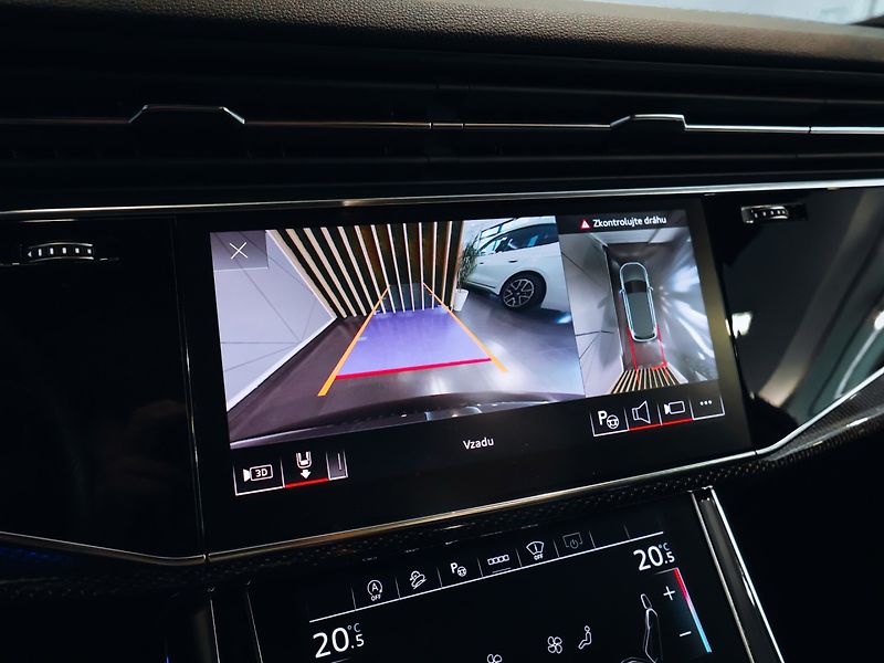 Audi SQ7 4.0TFSI Matrix - fotka 21 z 31