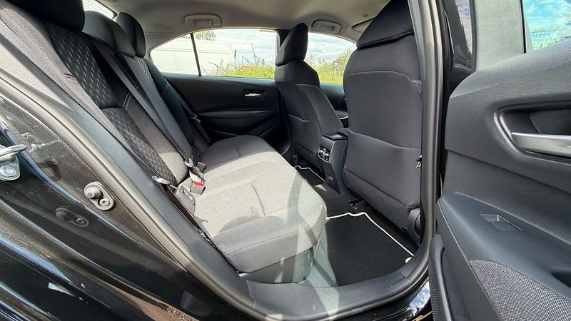 Toyota Corolla SD Comfort Tech dodání konec r - fotka 20 z 25