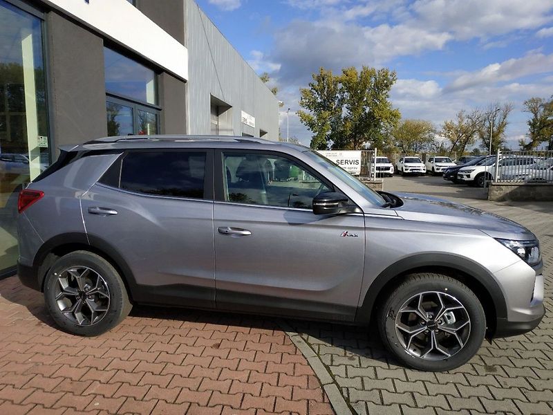 KGM Korando 1.5T, SMART,2WD, AT, SKLADEM - fotka 4 z 29