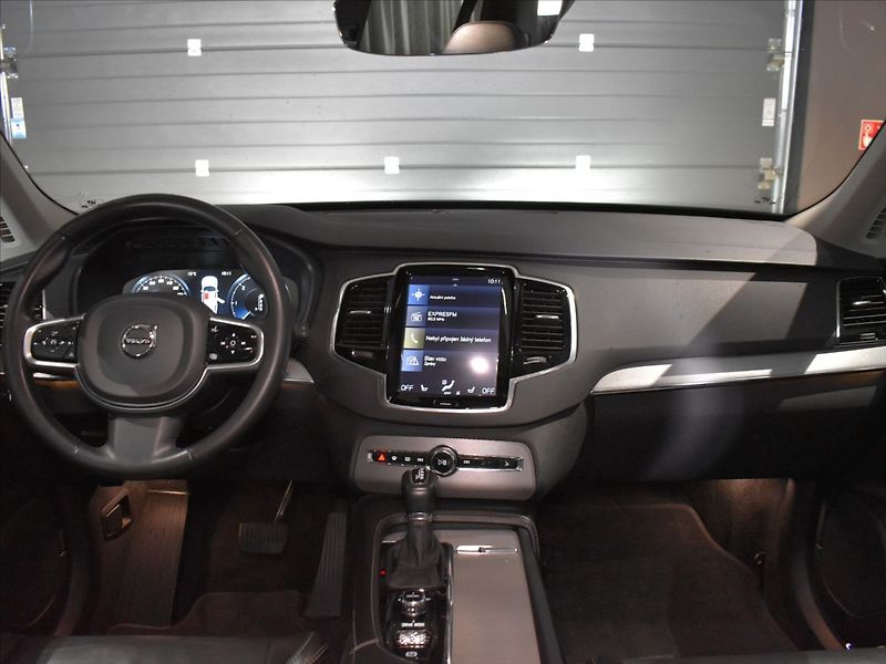 Volvo XC90 2,0 D5 AWD INSCRIPTION Pano - fotka 13 z 24