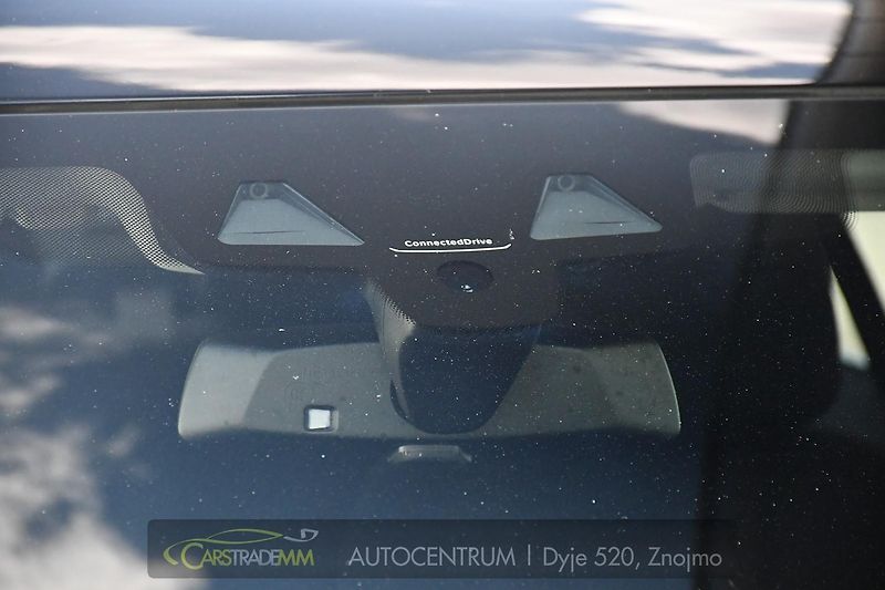 BMW Řada 5 518d ČR 1.M CARPLAY - fotka 50 z 54