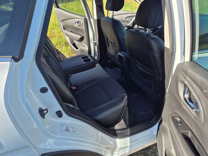 Renault Kadjar 1.2Tce 96kW, perfektní stav - fotka 16 z 20