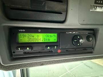 Mercedes-Benz Axor (2013) 2533 6x2 cisterna na vodu  - fotka 23 z 27