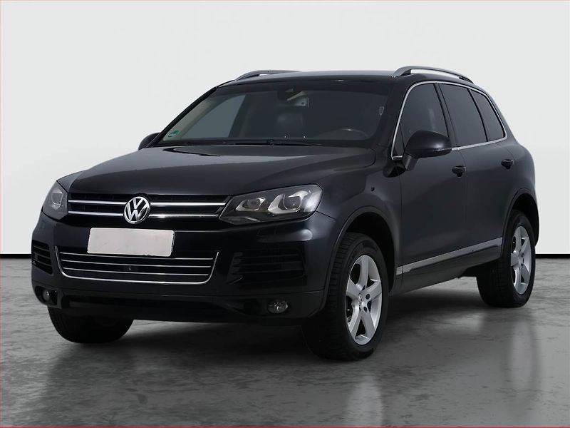 Volkswagen Touareg (2010) 3.0 TDI, 4X4, Automat, Navi - fotka 2 z 21