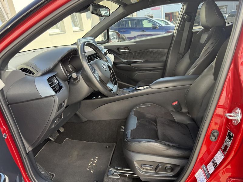 Toyota C-HR 2,0 Selection Black Alcantara - fotka 8 z 20