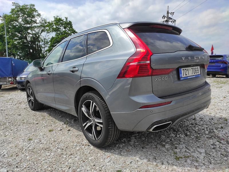 Volvo XC60 - fotka 4 z 18