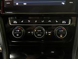 Volkswagen Golf (2019) 1.5TSi, DSG, LED, navi - náhled 13