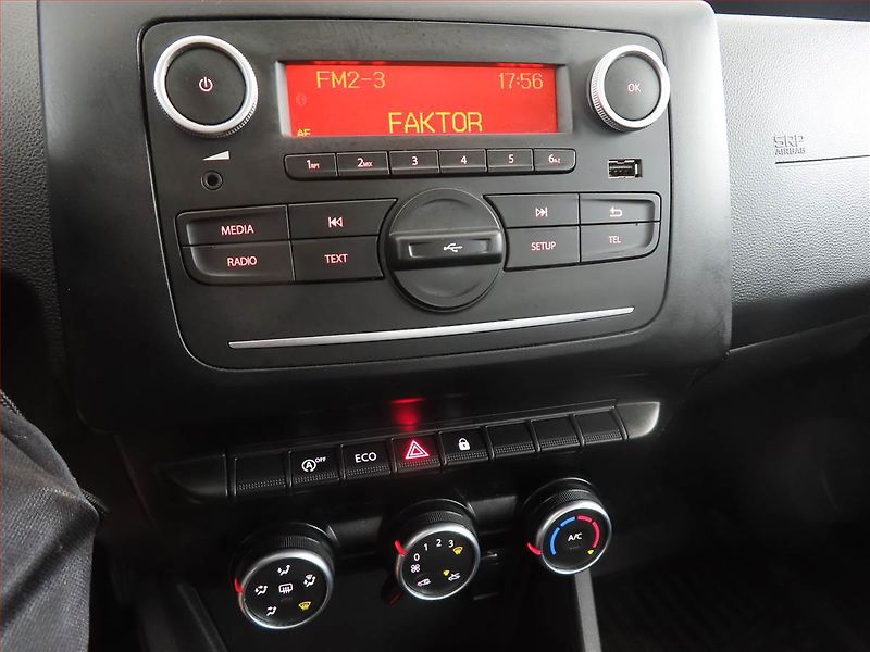 Dacia Duster (2021) 1.3 TCe, Tempomat - fotka 12 z 15
