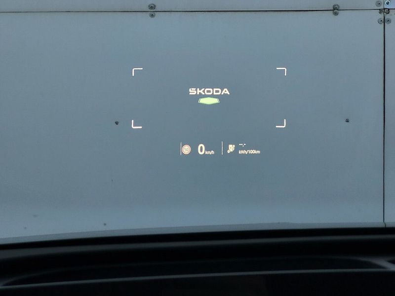 Škoda Enyaq L&K 85 85Kwh 210kW - fotka 18 z 37
