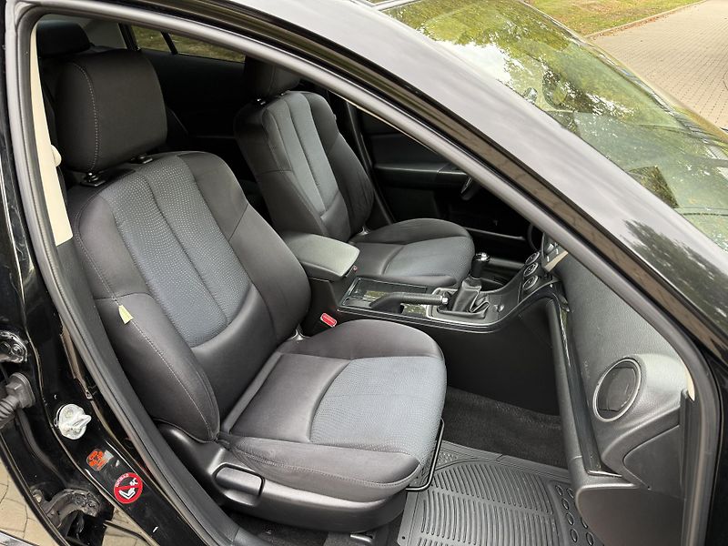 Mazda 6 1.8 Exclusive - fotka 24 z 33