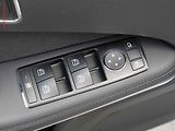 Mercedes-Benz Třídy E (2010) 1.8, AT, LED - náhled 11