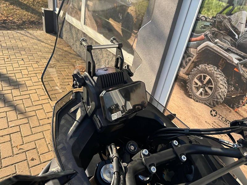 CFMOTO (2026) 700 MT Adventure - Akce kufry - fotka 6 z 9