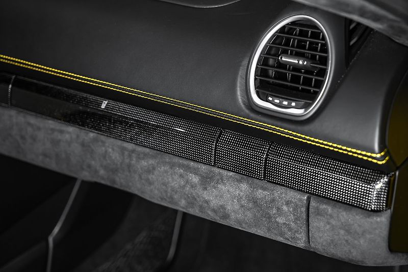 Porsche Cayman GT4 Sport Chrono Carbon Záruka - fotka 22 z 28