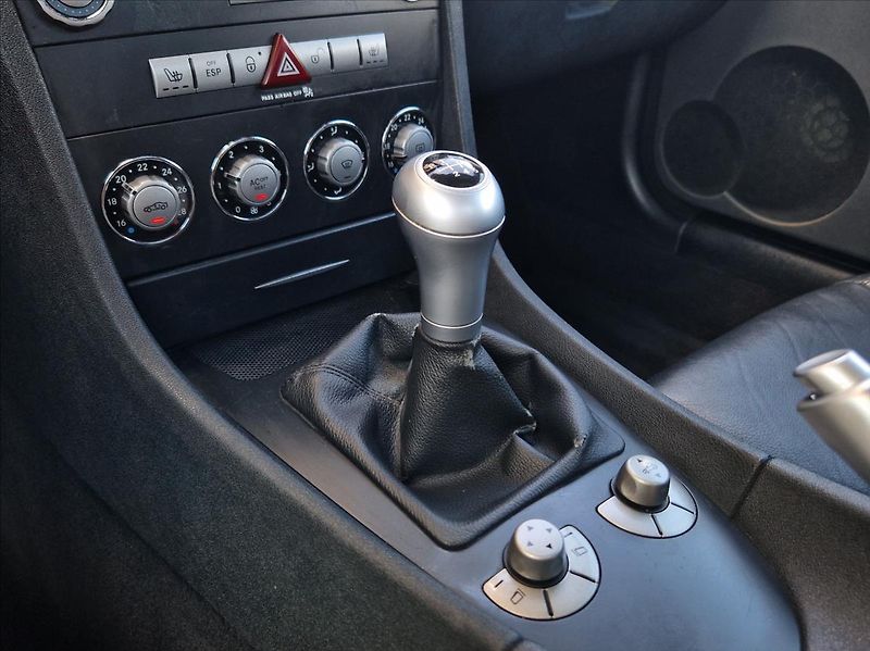 Mercedes-Benz SLK 1,8 200 KOMPRESSOR MANUAL 163k - fotka 34 z 37