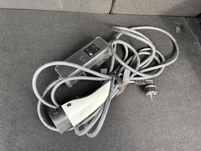 Hyundai Kona 65kWh-150KW POWER REZERVACE - fotka 45 z 45