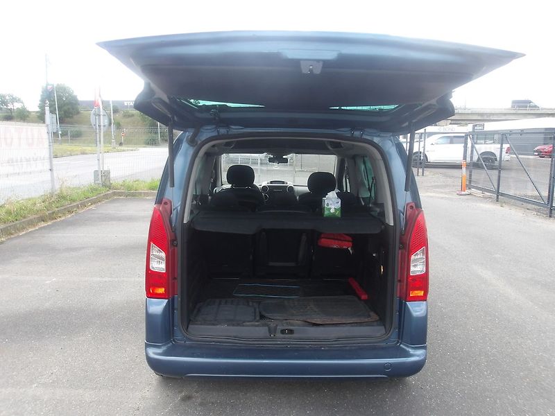 Peugeot Partner Tepee 1,6HDi MULTISPACE(2xšoupačky) - fotka 17 z 33