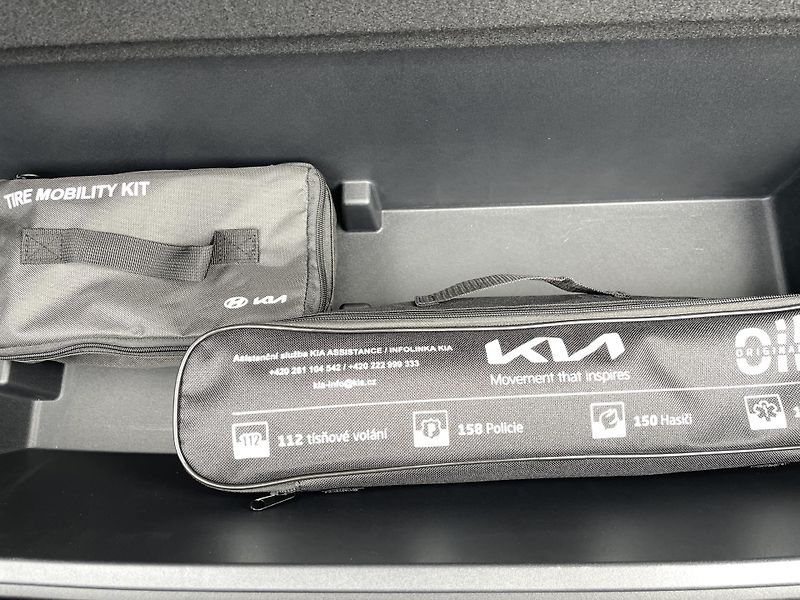 Kia K4 Sportswagon (2026) 1.6 T-GDi 7DCT EXCLUSIVE - fotka 29 z 31
