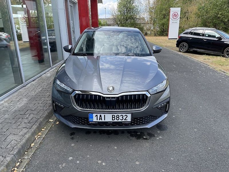 Škoda Scala Selection 1.0 TSI 85 kW - fotka 2 z 11
