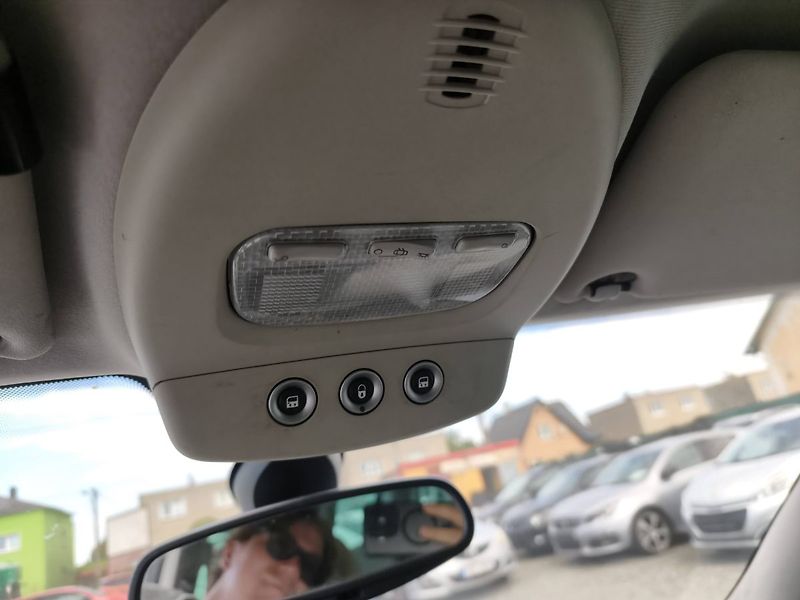 Citroën C8 (2014) - fotka 23 z 42