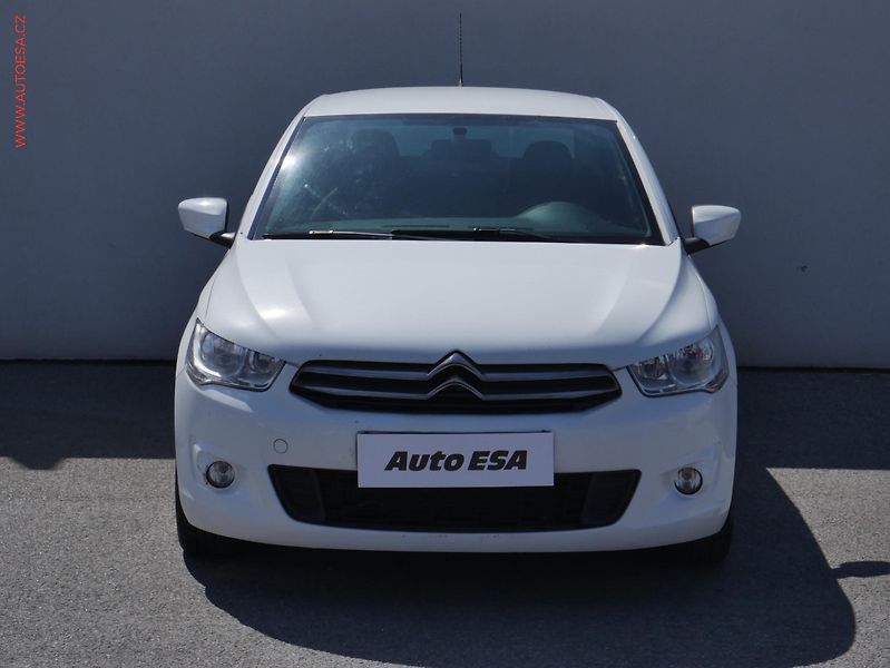 Citroën C-Elysée (2015) 1.6HDi, ČR, servis.kniha, AC - fotka 2 z 15