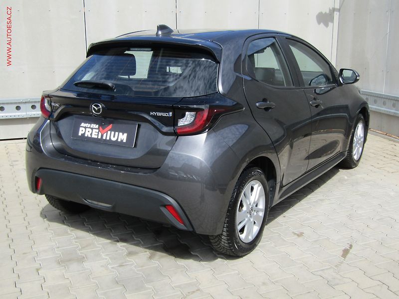 Mazda 2 (2023) 1.5 VVFi hybrid, 1.maj,ČR - fotka 4 z 22