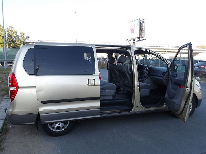 Hyundai H 1 2,5CRDi ČR 6 MÍST Po GO motoru - fotka 12 z 28