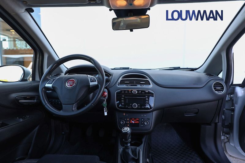 Fiat Punto - fotka 5 z 23