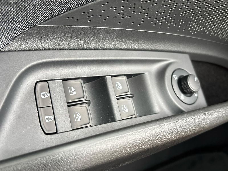 Škoda Elroq (2026) Selection 85 - fotka 21 z 28
