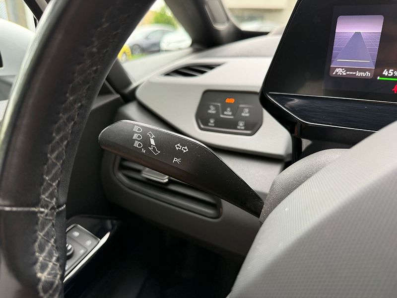 Volkswagen ID.3 1ST MAX 62kWh Panorama - fotka 33 z 41