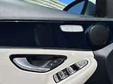 Mercedes-Benz Třídy C (2015) C180 1,6 115KW SEDAN TOP STAV  - náhled 11
